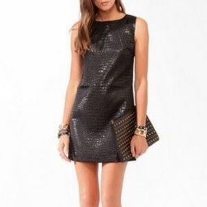 Forever 21 Black Embossed Shift Dress - Size 8